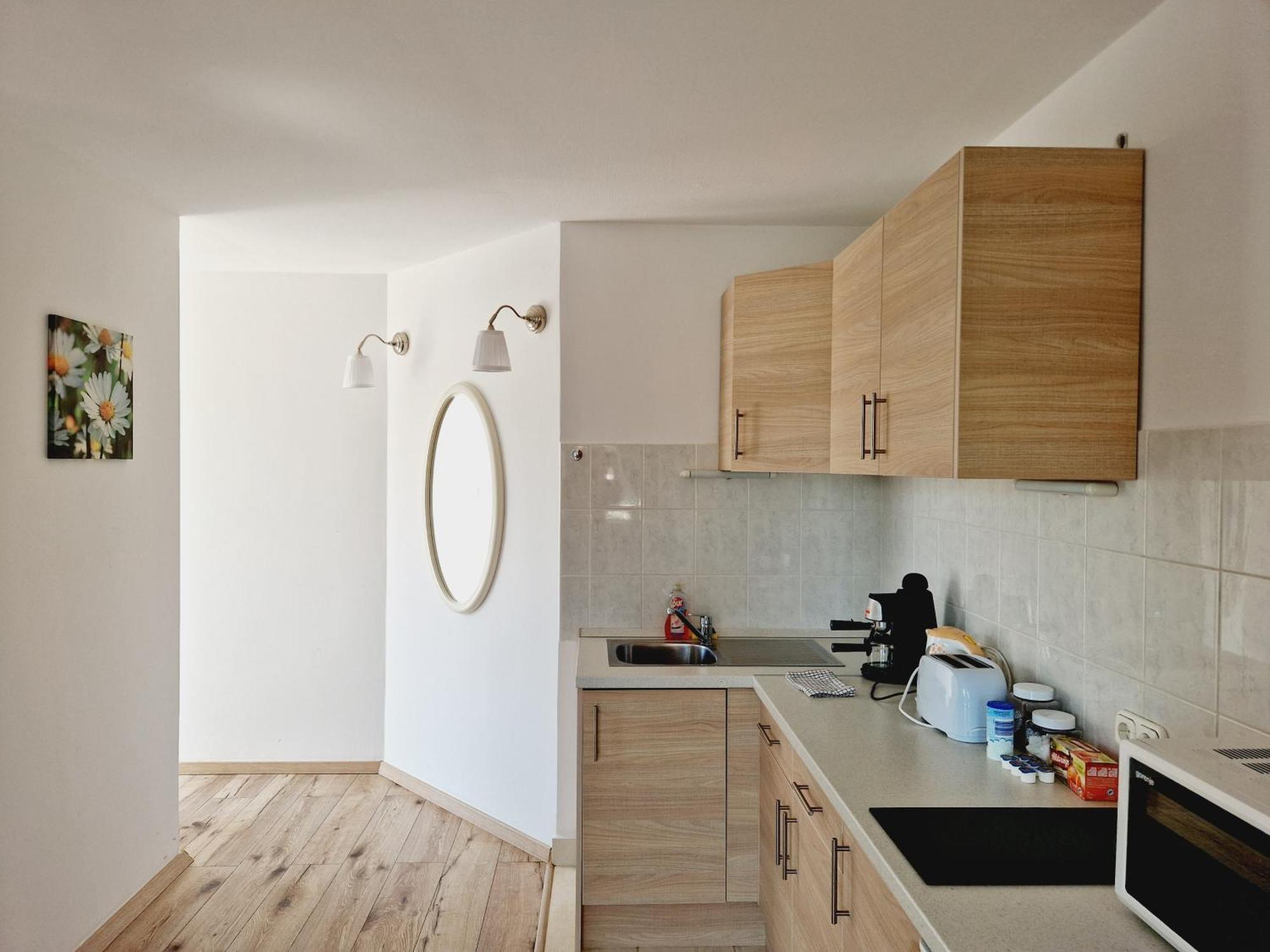 Balaton Apartman Fuered Balatonfured Exterior photo