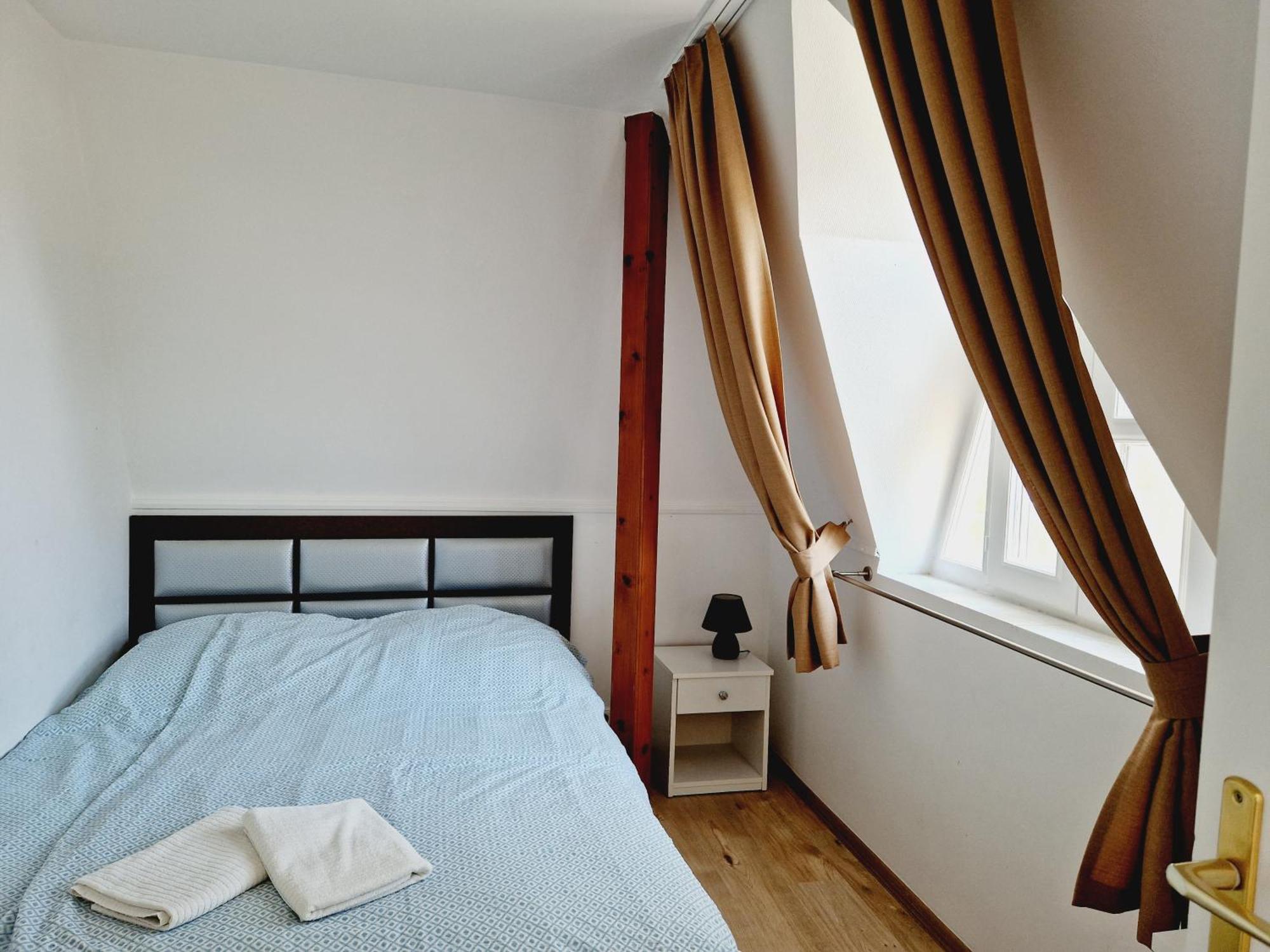 Balaton Apartman Fuered Balatonfured Exterior photo